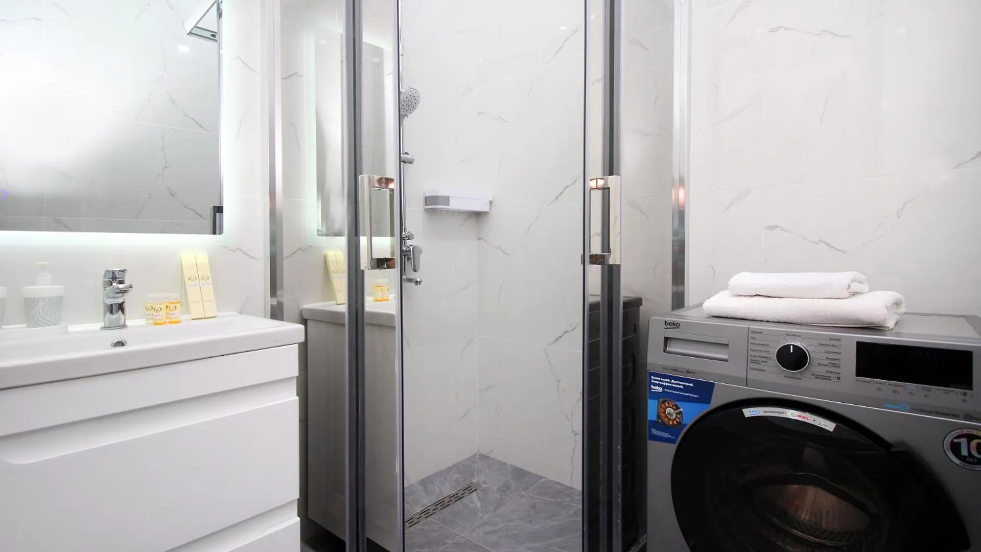 Amir Apartments, Business Class Almaty 0*,